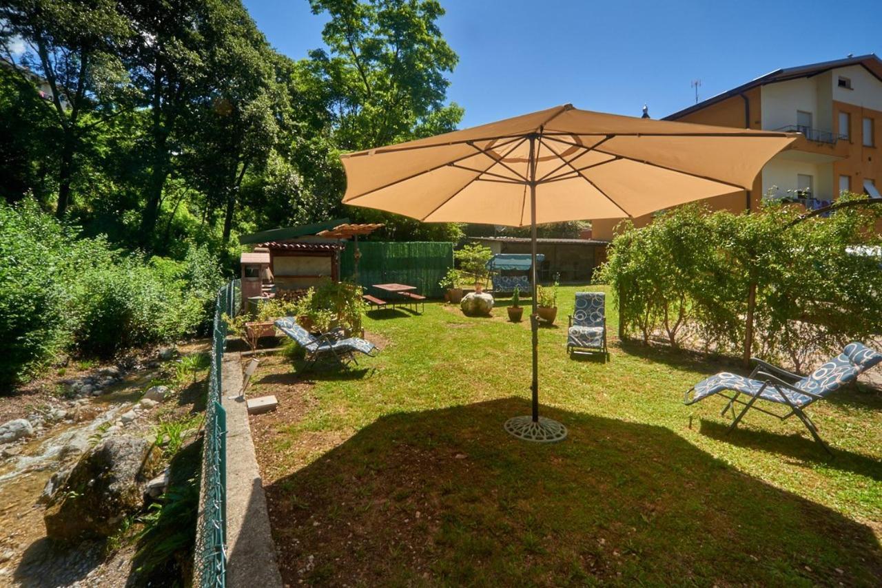 Casa Della Nonna Appartement Abbadia Lariana Buitenkant foto