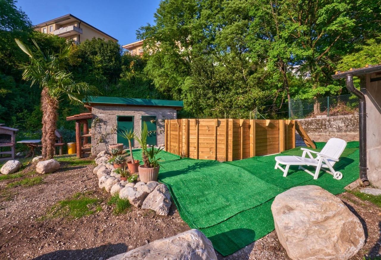 Casa Della Nonna Appartement Abbadia Lariana Buitenkant foto