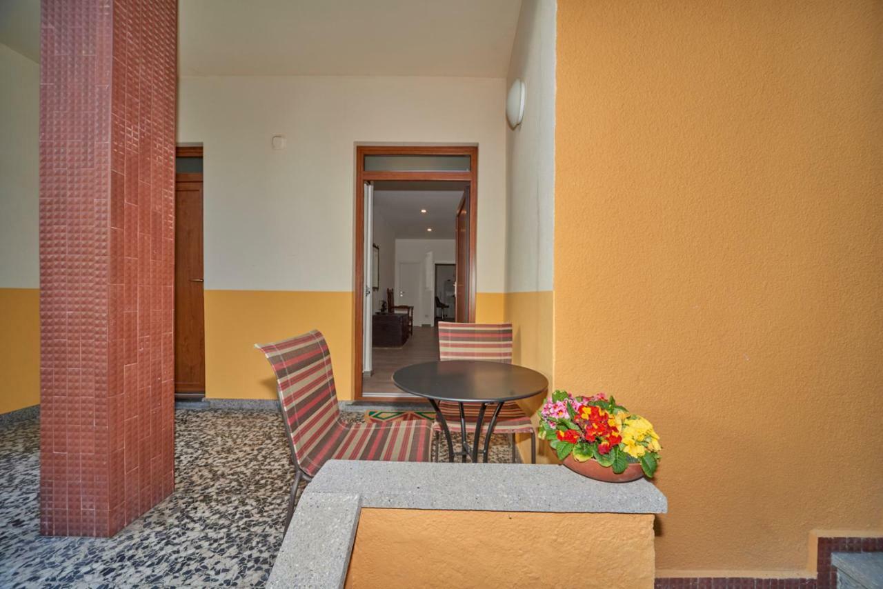 Casa Della Nonna Appartement Abbadia Lariana Buitenkant foto