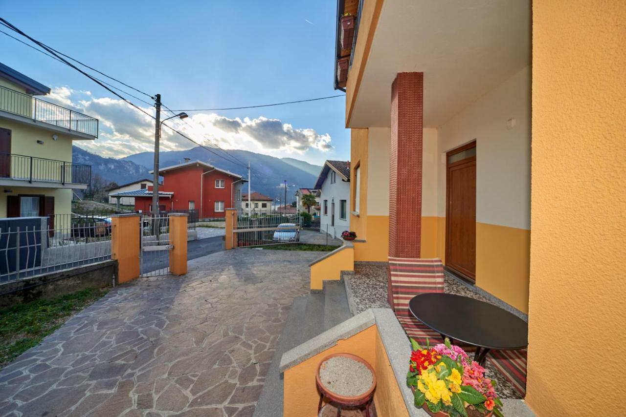 Casa Della Nonna Appartement Abbadia Lariana Buitenkant foto